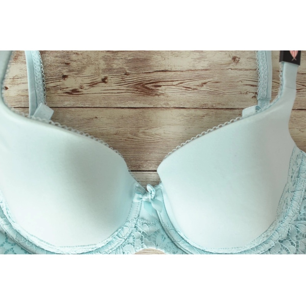 NWT Victoria's Secret 32DD *BODY BY VICTORIA* LINED DEMI BRA *Opal Blue* - Picture 3 of 10
